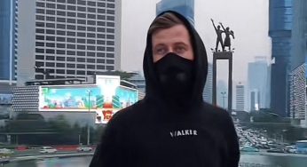 Alan Walker Asyik Jalan-jalan di Bundaran HI, Netizen Heboh: Betah Banget di Jakarta!