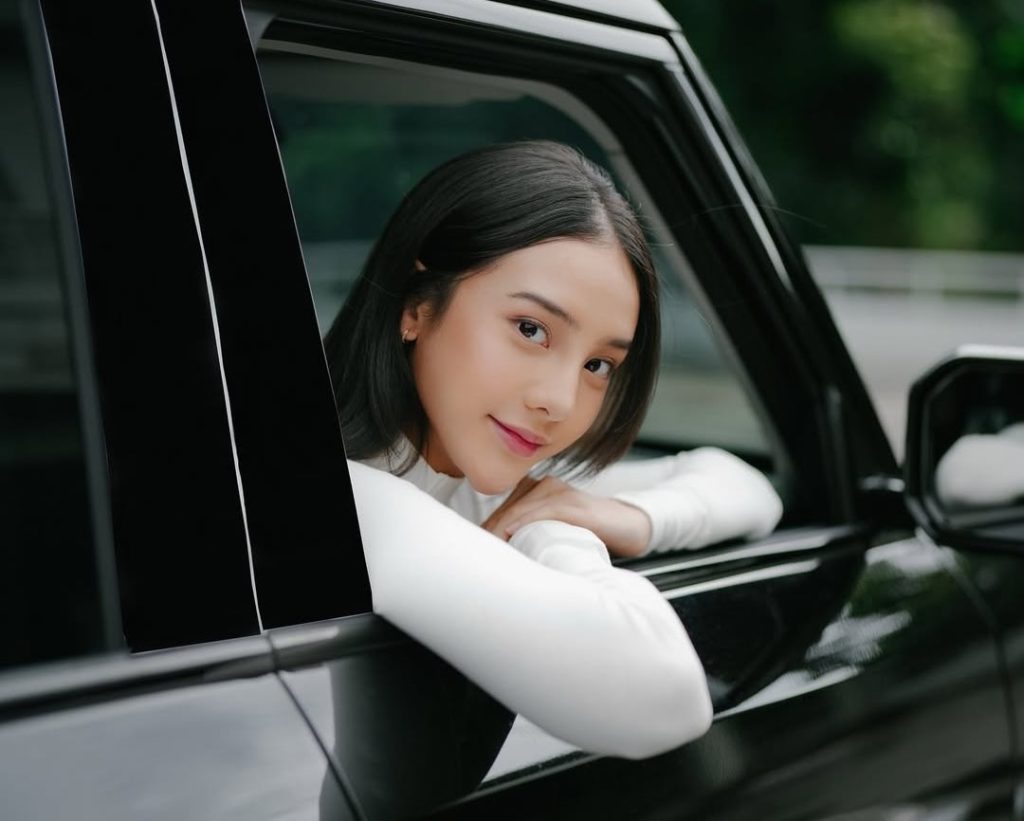 Anya Geraldine