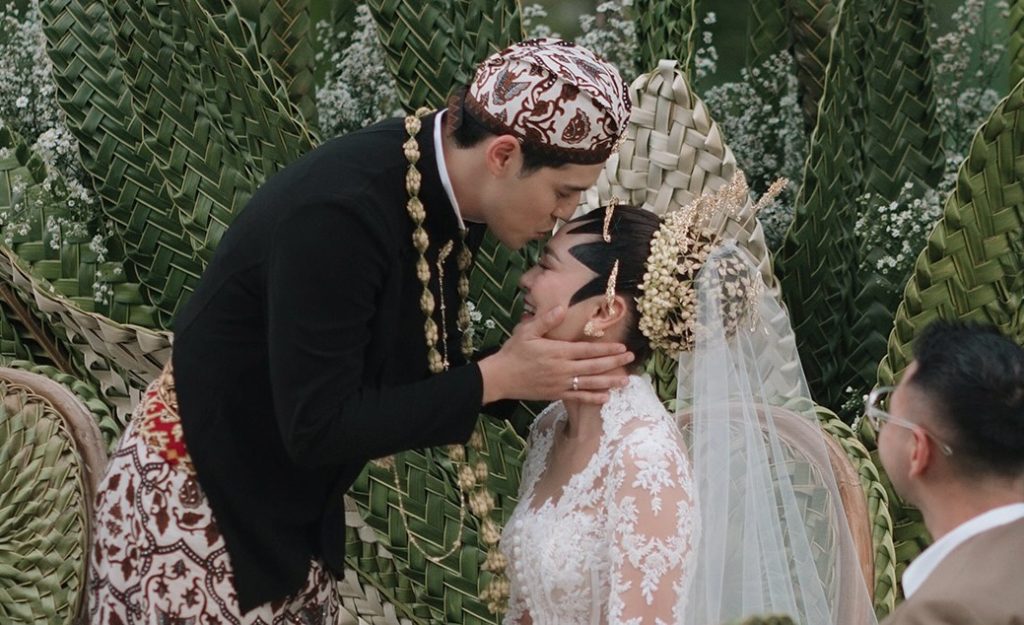 Luna Maya dan Maxime Bouttier