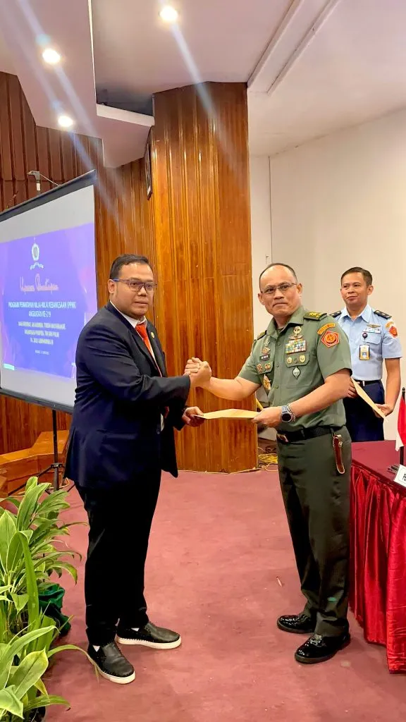 Anto Jangkar dan Mayor Jendral TNI Rido Hermawan, M.Sc di PPNK 2025 Lemhannas RI